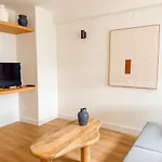 House With Pools And Private タヴィラ