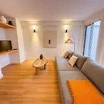 House With Pools And Private アパート