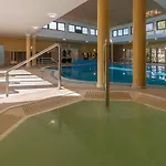 House With Pools And Private タヴィラ