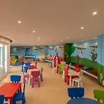 House With Pools And Private アパート *