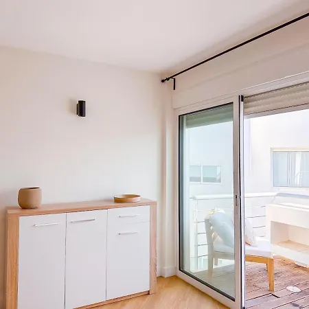 House With Pools And Private *