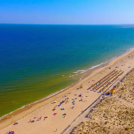 House With Pools And Private * 塔维拉